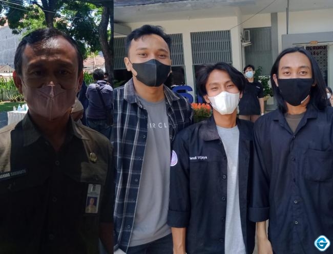 Peringati Hari Rabies sedunia,Ratusan Hewan Di Banyuwangi di Vaksin Masal